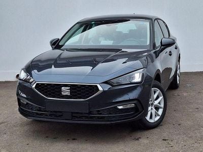 Gri Nouă 2025 Seat Leon Style Hatchback | 25.690 EUR (Scump)