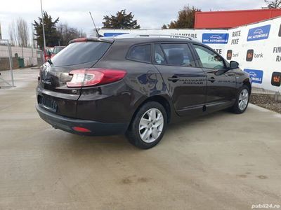 second-hand Renault Mégane bose 2012-1.5 dci 110 cp euro 5