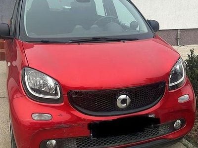 Culoarerosu Utilizat 2016 Smart ForFour Hatchback | 3.500 EUR