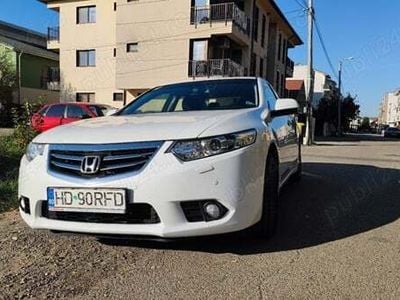 Utilizat 2014 Honda Accord Berlinǎ | 7.100 EUR