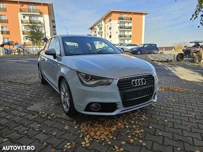 Second-hand Audi A1 S-Line 122 CP (89 kW) 2012 Culoarealbastru Hatchback