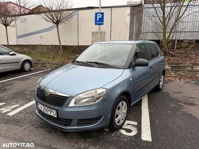 Second-hand Skoda Fabia Colour Edition 86 CP (63 kW) 2010 Culoarealbastru Berlinǎ