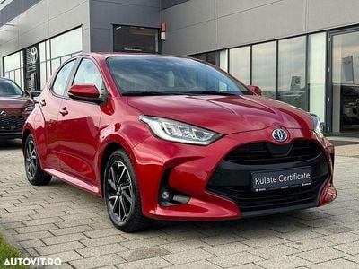 Culoarerosu Utilizat 2022 Toyota Yaris Hybrid Style | 17.990 EUR (Super Preț)