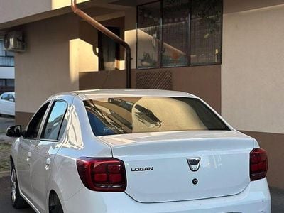 Culoarealb Utilizat 2019 Dacia Logan Lauréate Berlinǎ | 6.850 EUR (Preț OK)