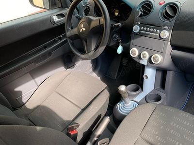 Utilizat 2005 Mitsubishi Colt Coupe | 1.650 EUR