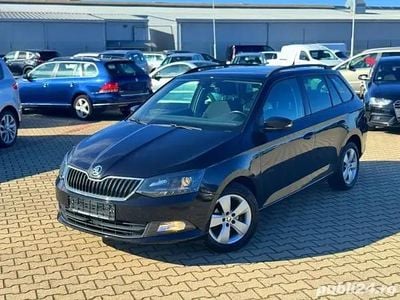 Negru Utilizat 2015 Skoda Fabia Ambition Hatchback | 6.700 EUR (Scump)