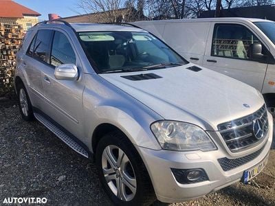 Mercedes ML320