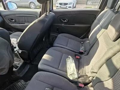 Second-hand Renault Scénic 110 CP (80 kW) 2012 Gri Monovolum