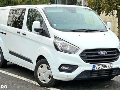 Second-hand Ford Transit Custom Trend 170 CP (125 kW) 2019 Alb Monovolum