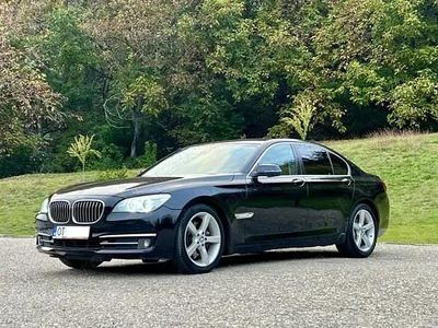BMW 730