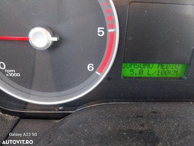 Culoarealbastru Second-hand 2006 Ford Focus Titanium Break | 2.200 EUR (Puțin scump)