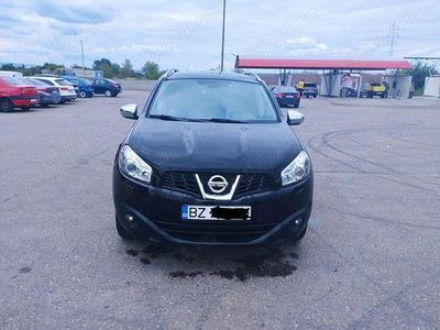 Nissan Qashqai +2