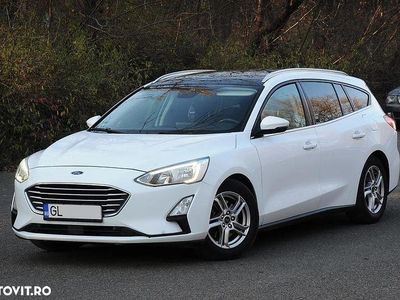Culoarealb Utilizat 2018 Ford Focus Cool & Connect Break | 8.900 EUR (Puțin scump)