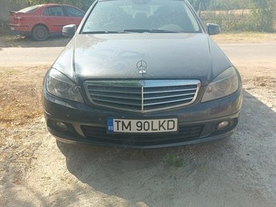 Mercedes C200