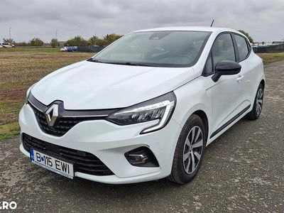 Second-hand Renault Clio V 145 CP (106 kW) 2022 Culoarealb Hatchback