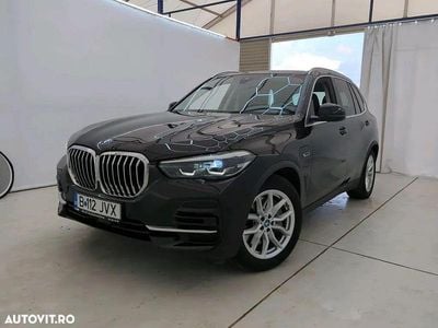 Culoarenegru Utilizat 2021 BMW X5 Sport Line SUV | 52.635 EUR (Preț bun)