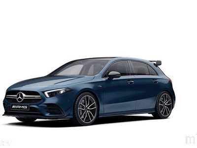 Culoarealbastru Utilizat 2019 Mercedes A35 AMG AMG Hatchback | 28.500 EUR