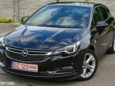 Negru Utilizat 2016 Opel Astra Dynamic Hatchback | 7.990 EUR (Preț OK)