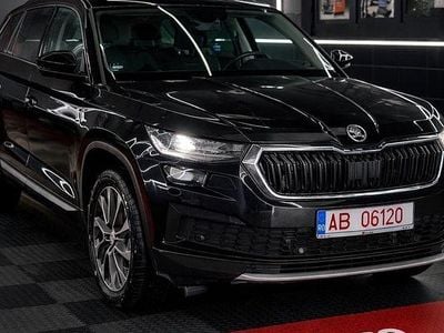 Culoarenegru Utilizat 2022 Skoda Kodiaq Clever SUV | 23.900 EUR (Preț bun)