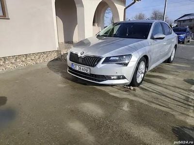 Gri Utilizat 2016 Skoda Superb Berlinǎ | 14.500 EUR