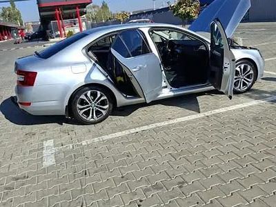 Gri Utilizat 2013 Skoda Octavia Berlinǎ | 11.000 EUR
