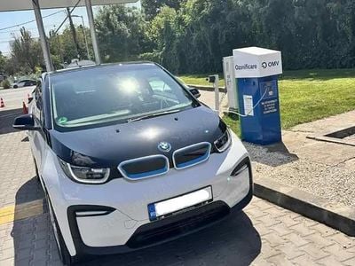 Alb Utilizat 2022 BMW i3 Hatchback | 23.000 EUR (Scump)