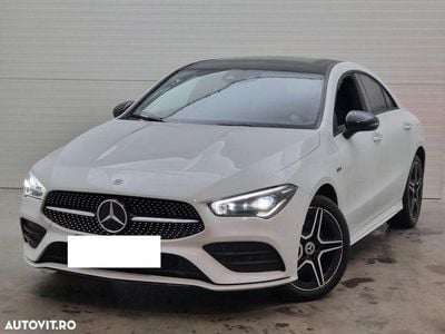 Second-hand Mercedes CLA250e AMG line 218 CP (160 kW) 2020 Culoarealb Berlinǎ