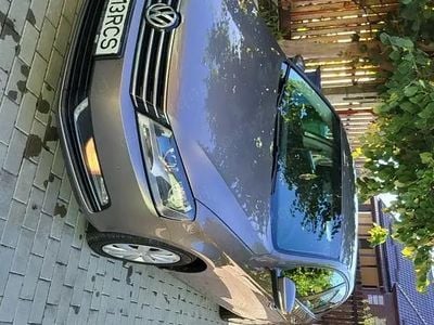 Second-hand VW Passat 140 CP (102 kW) 2011 Maro Berlinǎ