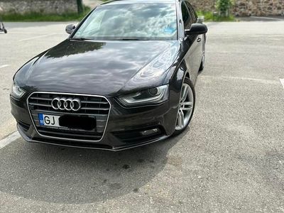 Utilizat 2013 Audi A4 S-Line Berlinǎ | 9.800 EUR