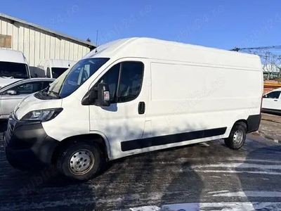 Second-hand Peugeot Boxer 130 CP (95 kW) 2018 Alb Van
