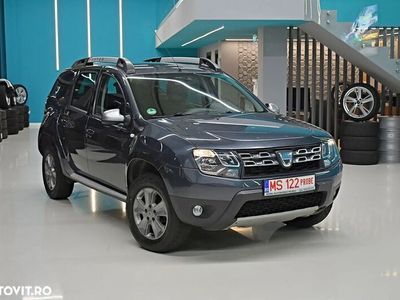 second-hand Dacia Duster 1.6 16V 4x2 Prestige