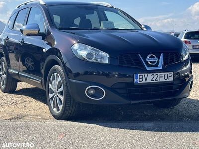 second-hand Nissan Qashqai +2 Qashqai+2 +2 2.0 CVT "All Mode 4x4-i" Tekna