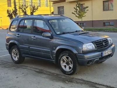 Second-hand Suzuki Grand Vitara 110 CP (80 kW) 2005 SUV