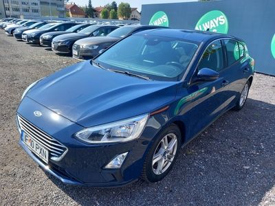 Second-hand Ford Focus 120 CP (88 kW) 2017 Albastru Hatchback