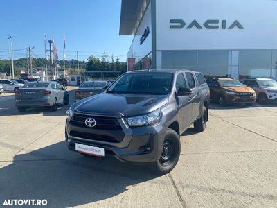 second-hand Toyota HiLux 4x4 Double Cab M/T Comfort