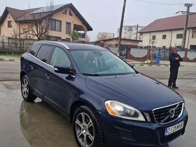 Culoarealbastru Utilizat 2012 Volvo XC60 Summum SUV | 9.500 EUR (Preț OK)