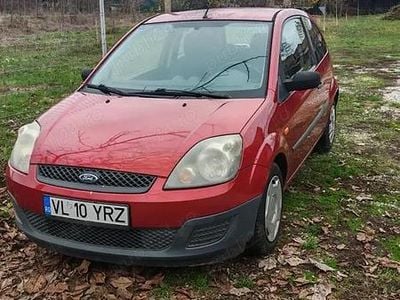 Second-hand Ford Fiesta 44 CP (32 kW) 2006 Visiniu Hatchback