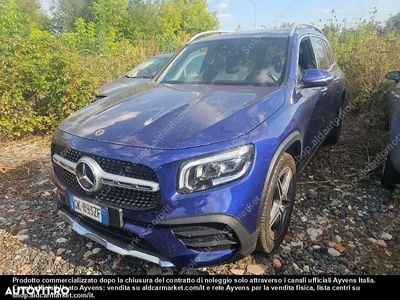 Mercedes GLB220