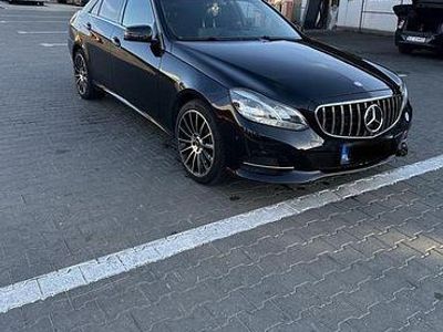 Mercedes E220