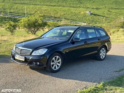 Mercedes C200