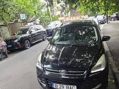 Second-hand Ford Kuga 163 CP (119 kW) 2014 Negru SUV