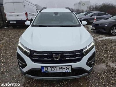 Second-hand Dacia Jogger 110 CP (80 kW) 2022 Culoarealb Monovolum