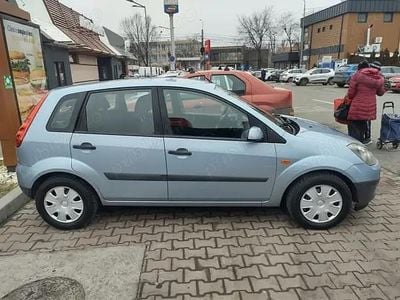 Second-hand Ford Fiesta 80 CP (58 kW) 2008 Hatchback