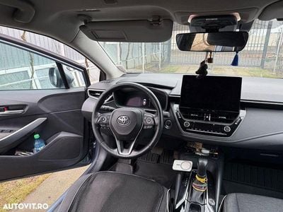 Second-hand Toyota Corolla Business Edition 140 CP (102 kW) 2023 Culoaregri Berlinǎ