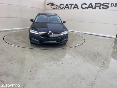 Second-hand Skoda Superb Premium Edition 150 CP (110 kW) 2022 Culoarenegru Break