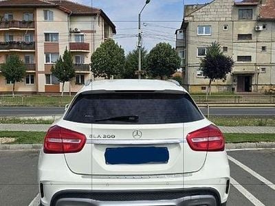 Mercedes GLA200