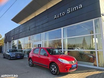 Culoarerosu Utilizat 2009 Dacia Sandero Ambiance | 2.590 EUR (Preț bun)