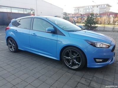 second-hand Ford Focus ST-Line EcoBoost
