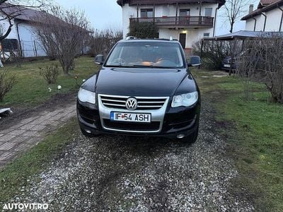 Second-hand VW Touareg R 174 CP (127 kW) 2009 Culoarenegru SUV