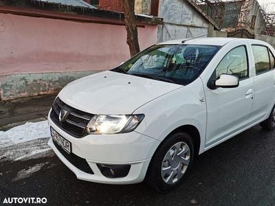 Second-hand Dacia Logan 90 CP (66 kW) 2014 Culoarealb Berlinǎ